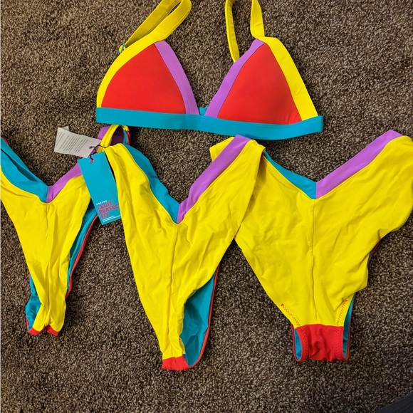 Oneone bikini - Picture 2 of 2